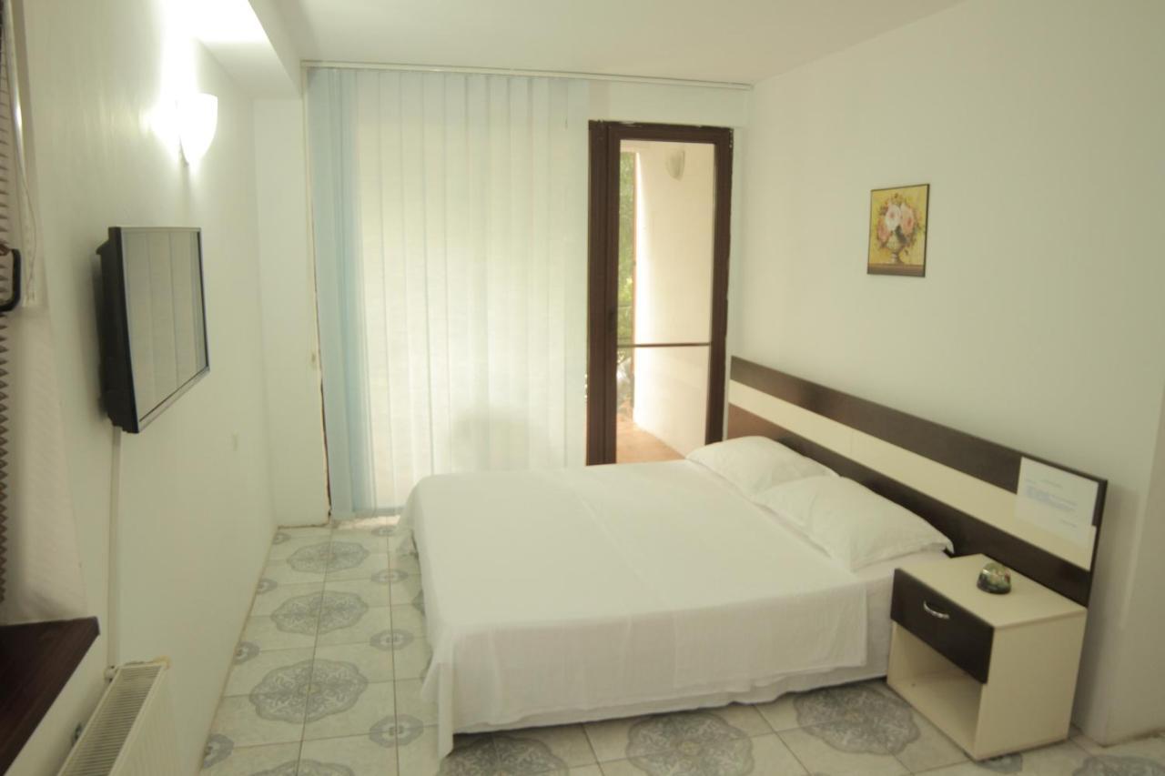 Hotel Casa Dana Eforie Nord Esterno foto