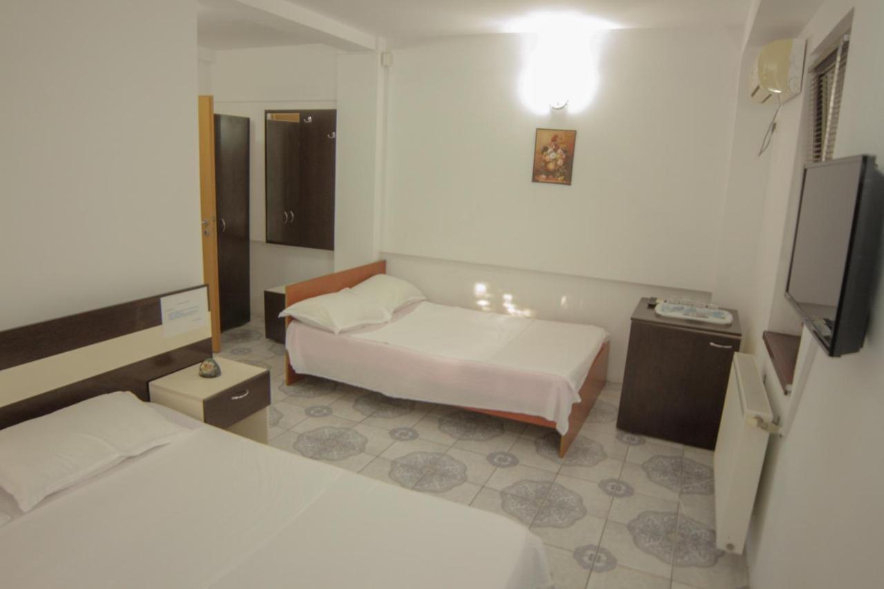 Hotel Casa Dana Eforie Nord Esterno foto