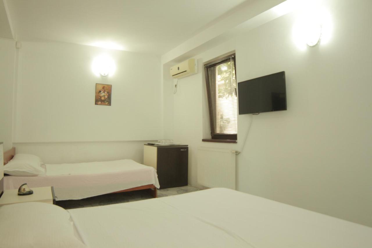 Hotel Casa Dana Eforie Nord Esterno foto