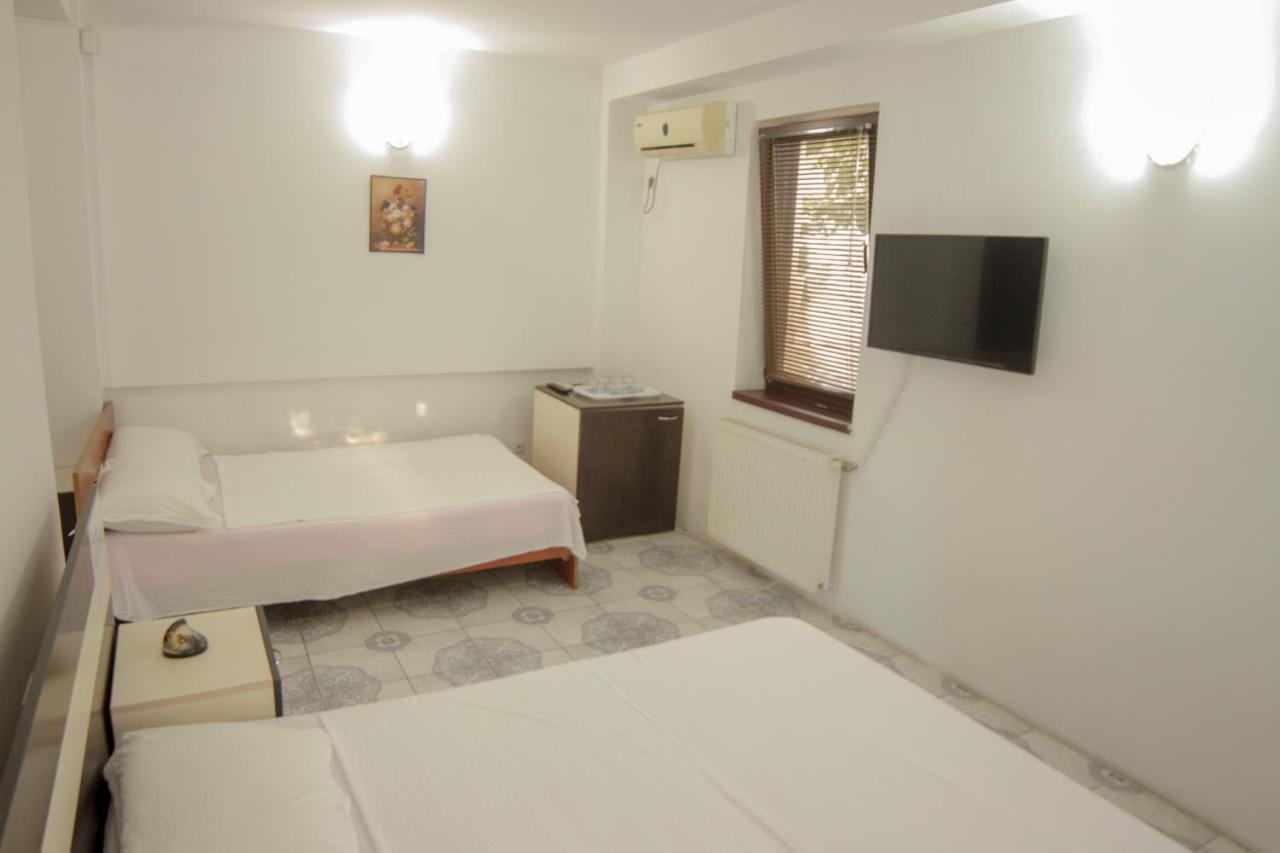Hotel Casa Dana Eforie Nord Esterno foto